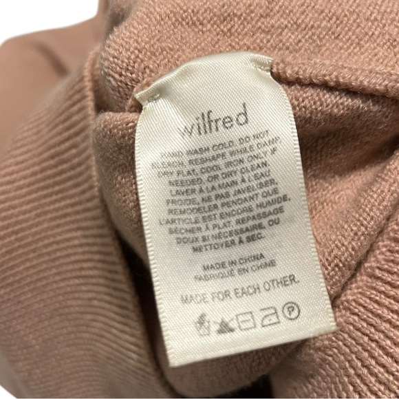 Wilfred 100% Merino Wool
Cyprie Sweater Coral Blush - Picture 5 of 8